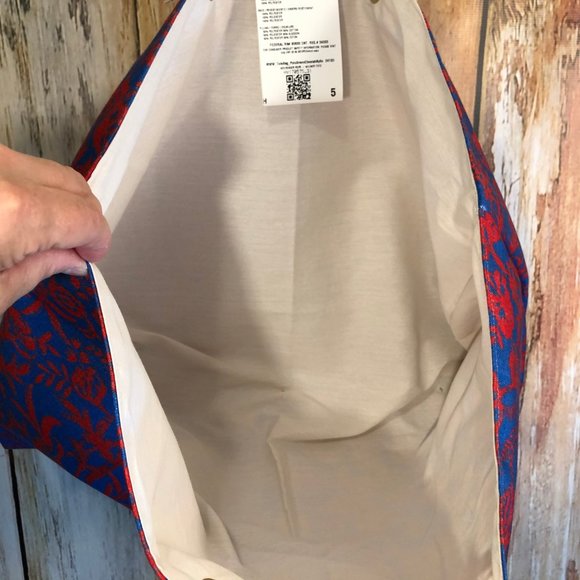 The Inside NYC Canvas Tote Beach Bag Red Blue Floral Rope Handle Lined NEW! - Picture 3 of 4